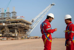 49668957240-pekerja_migas_@skkmigasofficial